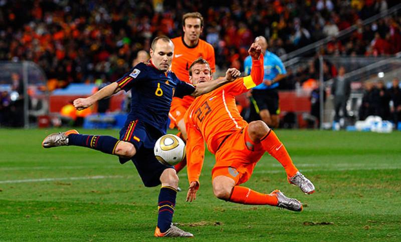 Andrés Iniesta và cú sút đưa Tây Ban Nha lên đỉnh thế giới (World Cup 2010)
